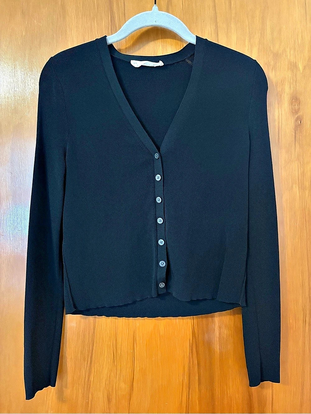Everlane V-Neck Cardigan Black Medium